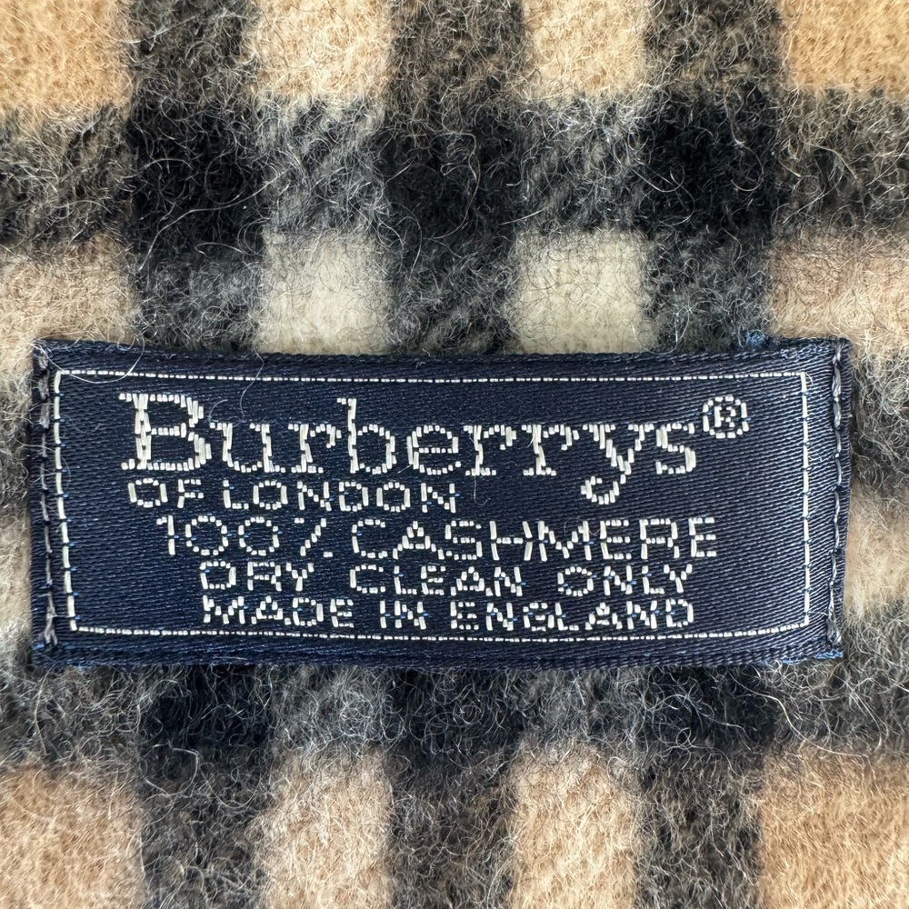 Vintage Burberry Cashmere Scarf - Picture 2 of 3